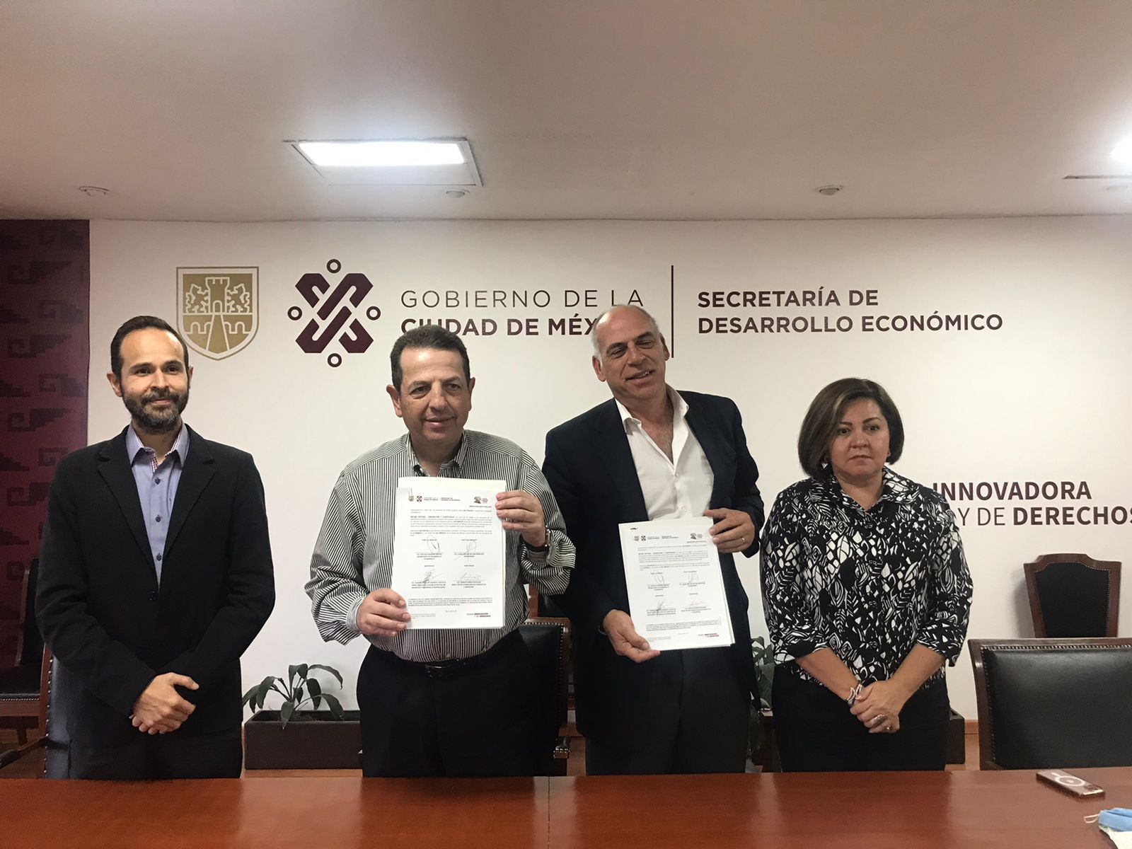 SEDECO CDMX y GS1 México firmaron un convenio para impulsar a MiPymes capitalinas